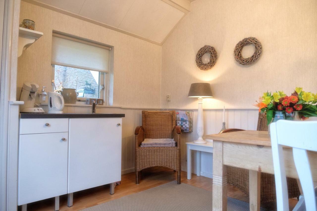 Oes-Tilber Bed & Breakfast Zweeloo Eksteriør bilde